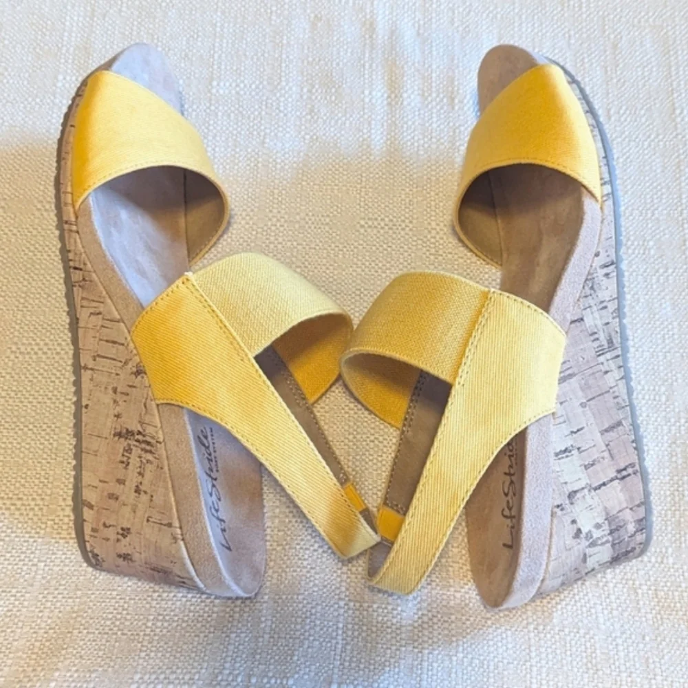 NIB Wide Life Stride Maldives Marigold Cork Wedge Shoes